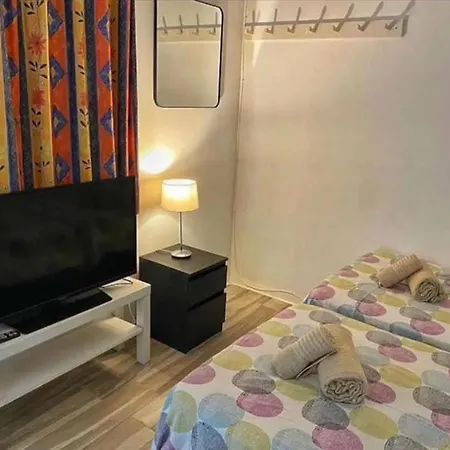 - Paceville Panzió San Ġiljan